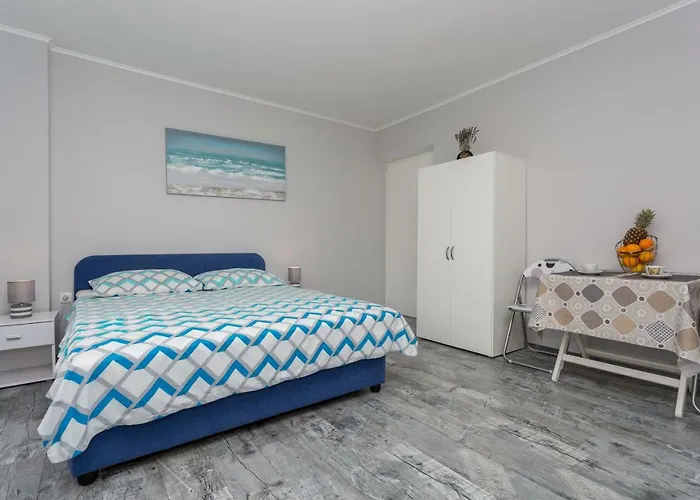 Πανσιόν Gilda Baška